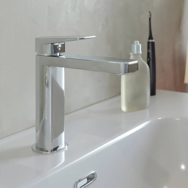 Смеситель для умывальника IDDIS Bridge (BRDSB00i01)